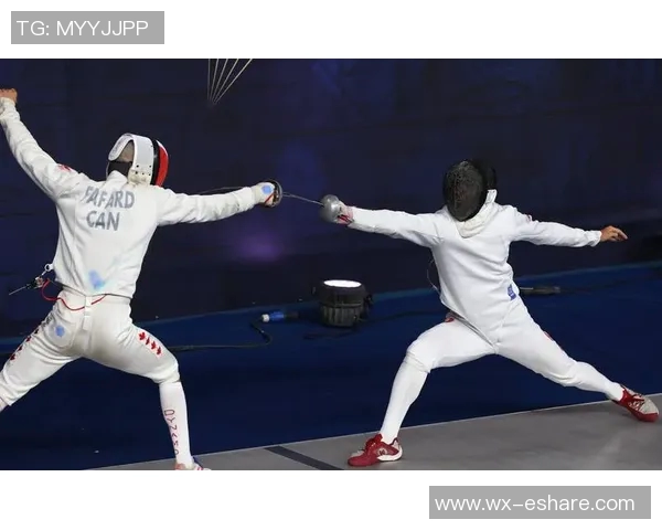 中国击剑队在世锦赛团体赛中成功晋级展现强大实力与团队合作精神