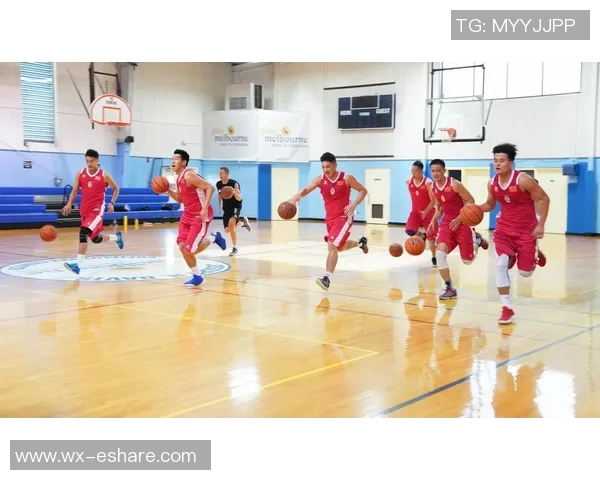 篮球球员状态调整策略探讨与训练方法分析提升竞技水平的有效途径