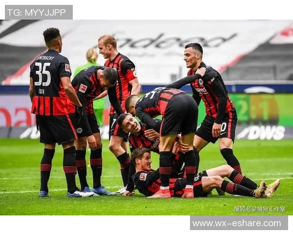 弗赖堡客场击败法兰克福，德甲前四竞争白热化