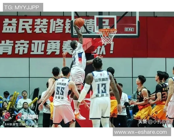 新秀选手秀出绝技获CBA球队看中签约成为队员